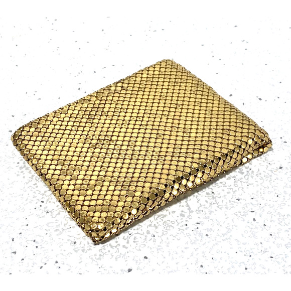 Vintage ladies wallet mid century golden metal mesh bifold coin pocket retro - Picture 1 of 7